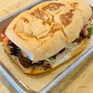 Torta Birria